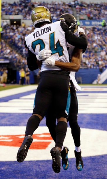 Bortles, Jaguars' D sacks Colts 27-0 to stay atop division (Oct 22, 2017)